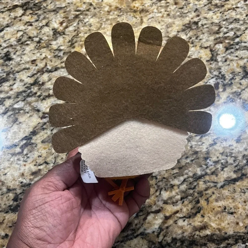 2022 Target Playground Felt Turkey Thanksgiving Decor Set of 2 Green Yellow‎